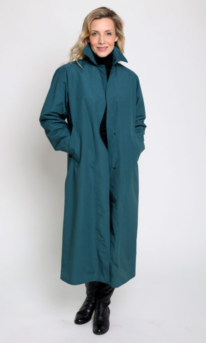 Long length traditional ladies raincoat in Teal