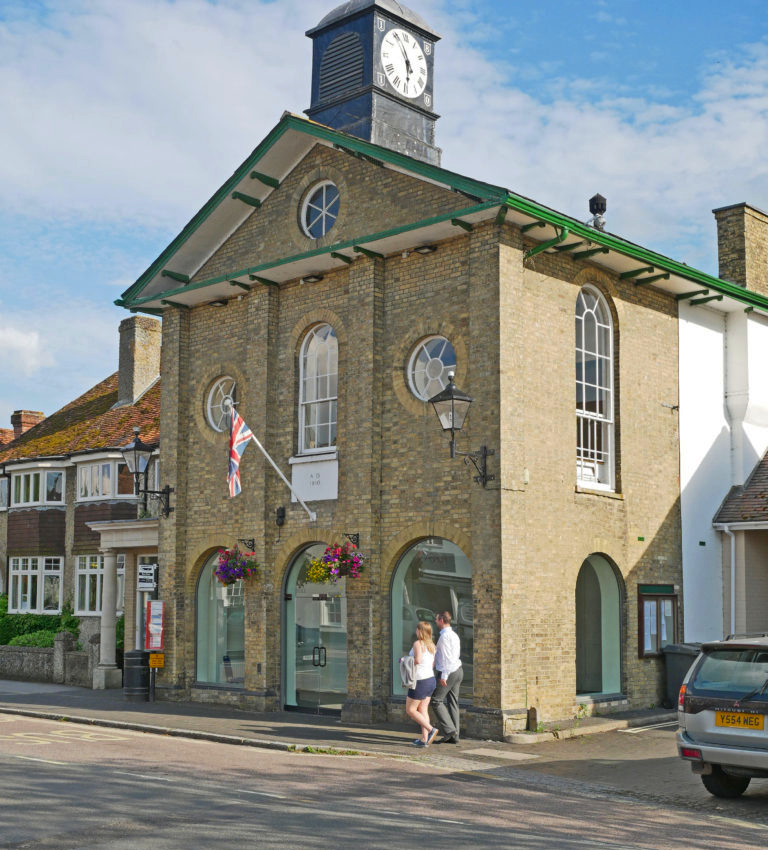 STOCKBRIDGE Town Hall Cocoon